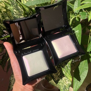 Có sẵn - Phấn Bắt sáng Illamasqua Beyond Highlighter màu Deity và Daze