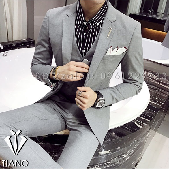 Vest nam cao cấp màu GHI XƯỚC 1 cúc kiểu dáng Hàn Quốc, form ôm đẹp. Vải 79 - 2 lớp cao cấp.