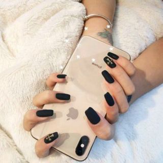 Bộ 24 móng tay giả nhám đen vuông dài đính thánh giá