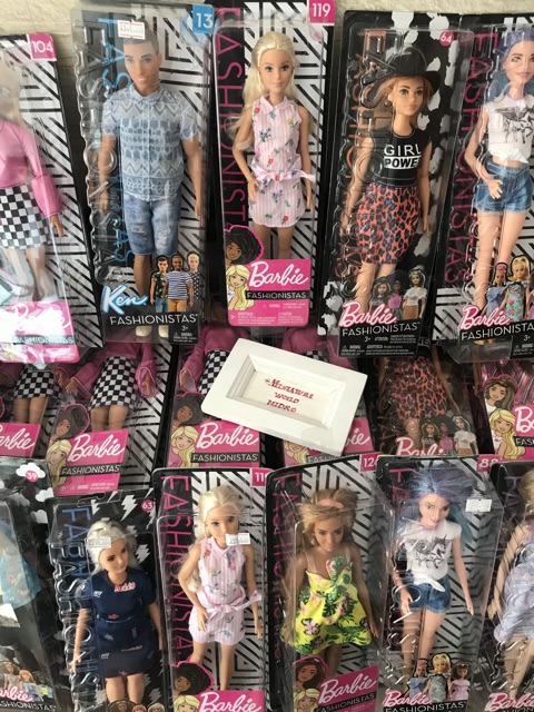 Búp bê Barbie fashionistas chính hãng.