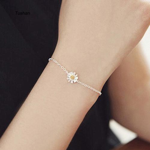 Lắc chân trang trí hoa cúc nhí mạ bạc đáng yêu cho nữ | BigBuy360 - bigbuy360.vn