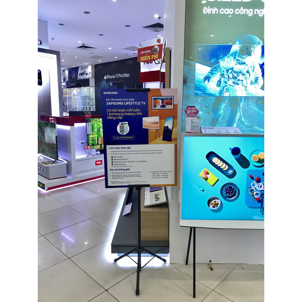 Khung standee treo tranh chữ T bằng sắt 3 chân