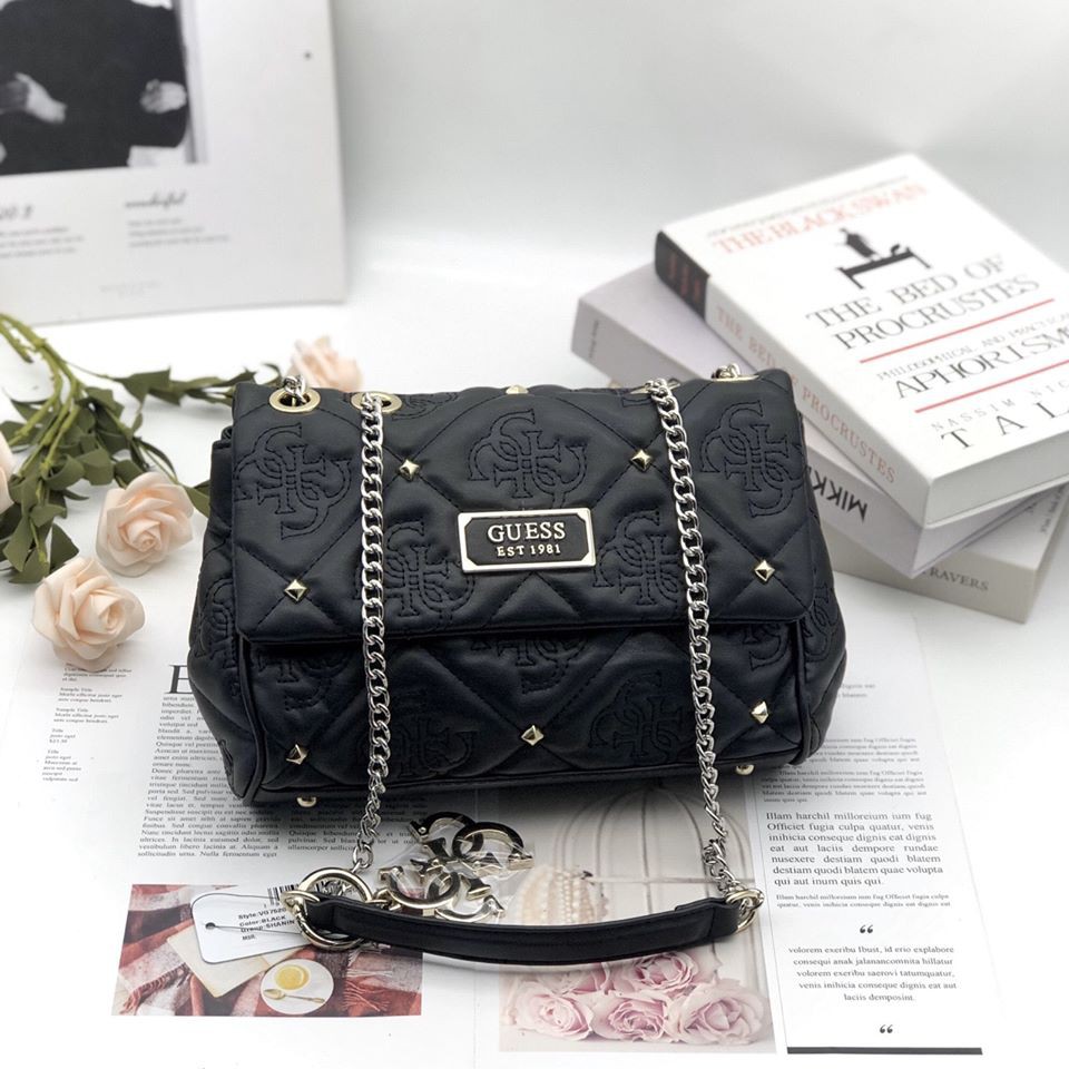 TÚI GUESS SHANINA CHẦN ĐINH