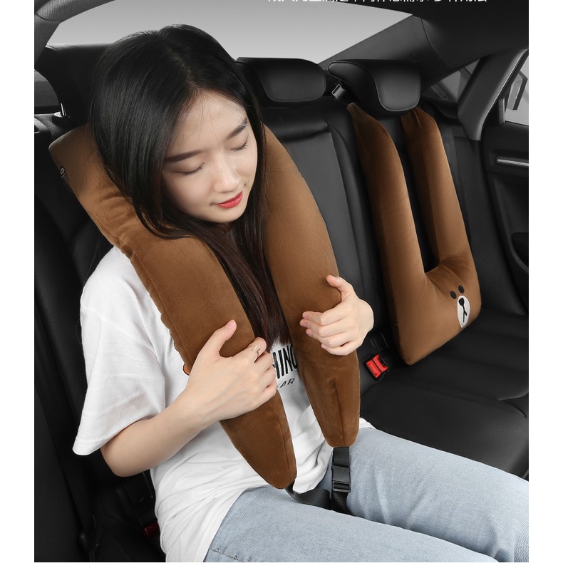 GỐI TỰA, GỐI ÔM, GỐI AN TOÀN TRÊN XE Ô TÔ CHO GIA ĐÌNH MỀM MỊN HÌNH GẤU BROWN SANG TRỌNG