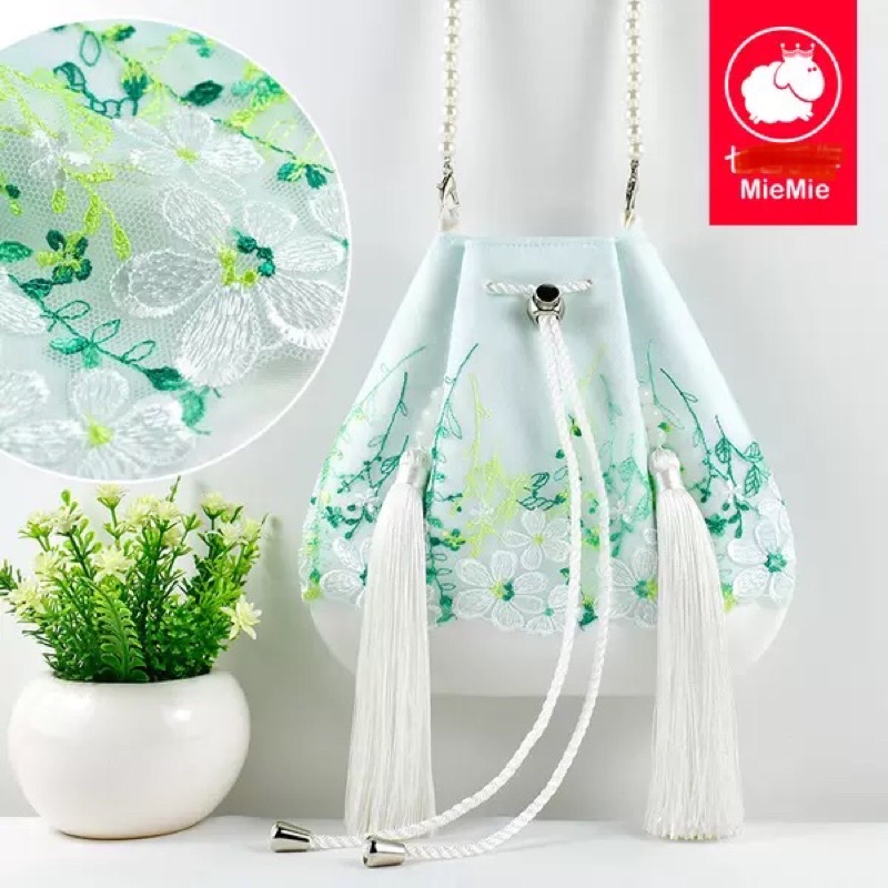 YASLC0092-Túi xách cổ trang Mie Mie thêu hoa