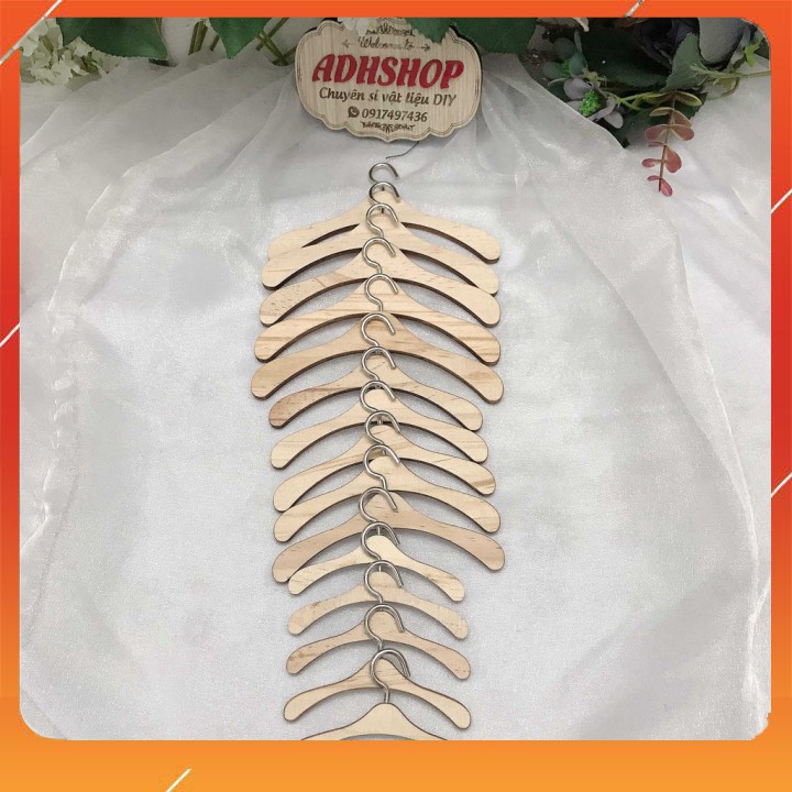 Móc treo trang phục cho búp bê bằng gỗ nhiều kích cỡ adhshop