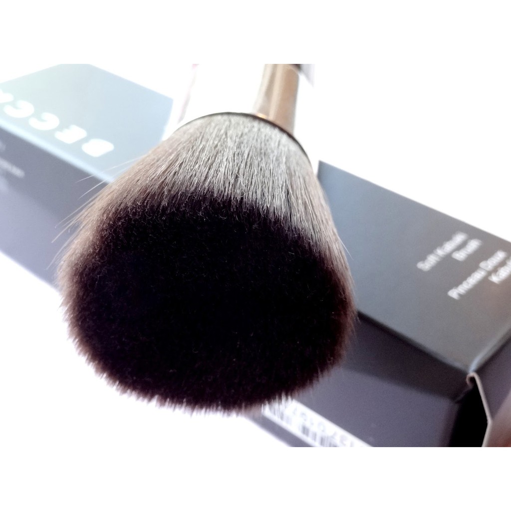 CỌ TÁN PHẤN PHỦ BECCA SOFT KABUKI BRUSH NHẬP KHẨU CHÍNH HÃNG - 4535