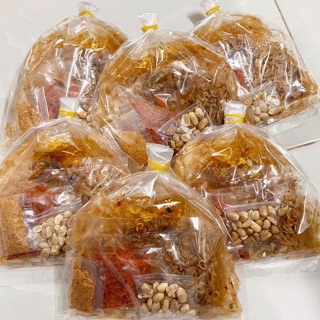 Bánh tráng trộn tây ninh