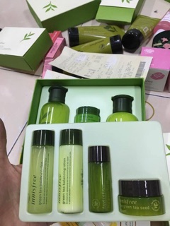 Set Innisfree