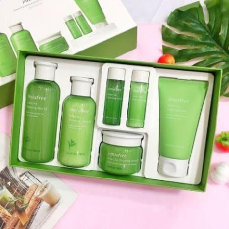 Bộ Dưỡng Da Trà Xanh Green Tea Innisfree Dưỡng Trắng, Mềm Mịn - Hàn Quốc