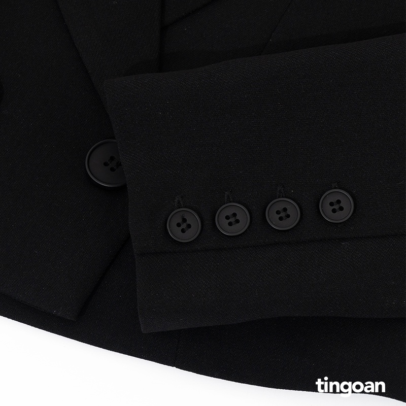 TINGOAN® - Áo khoác vest crop dáng vừa đen 2 cúc NEXT TO ME VEST/BL