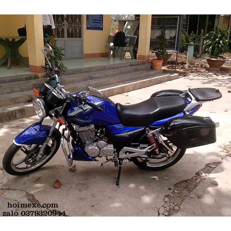 Cặp thùng hông xe máy màu đen có đèn, tặng kèm bộ khung inox