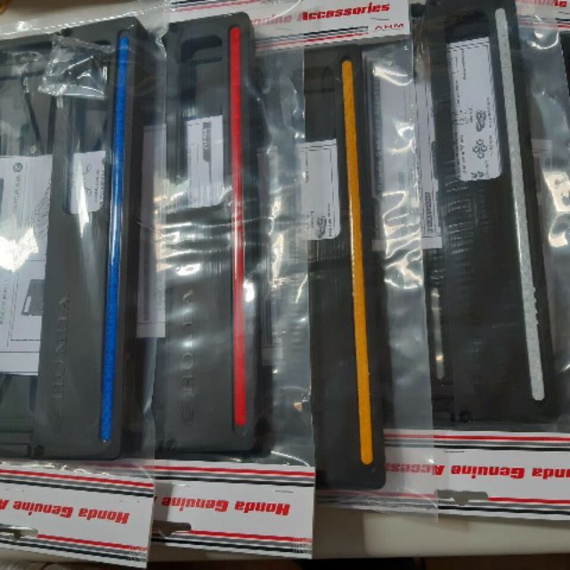 Khung bản tên Vario loại 1