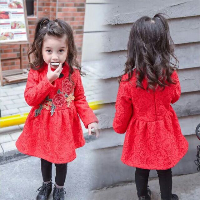 Váy ren nỉ bé gái