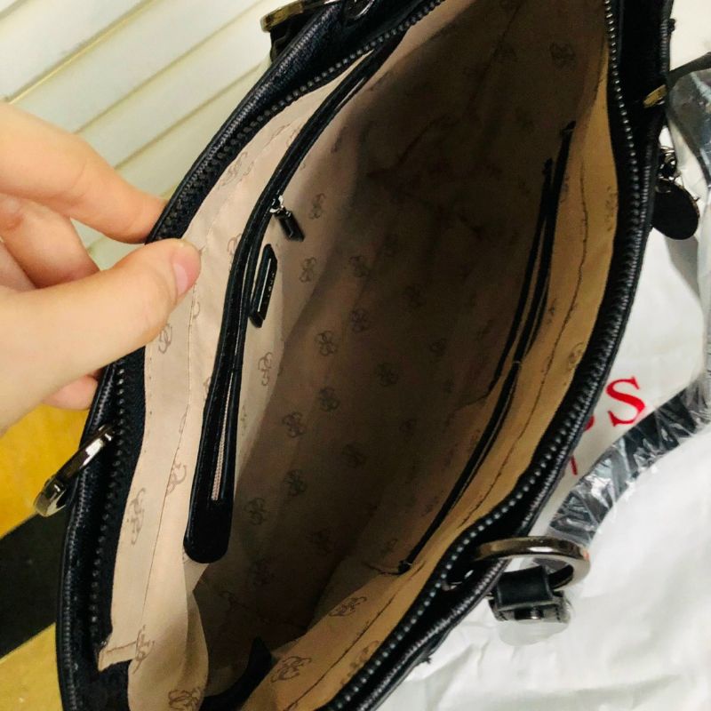 Túi Guess tote