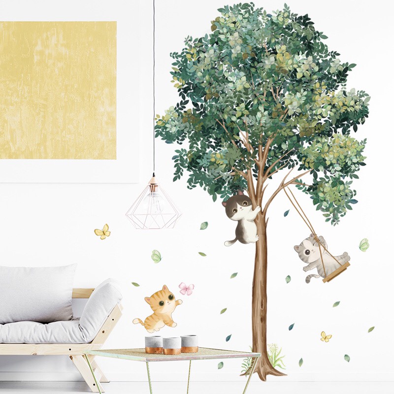 Decal trang trí tường - 3 chú mèo chơi xích đu xung quanh cây