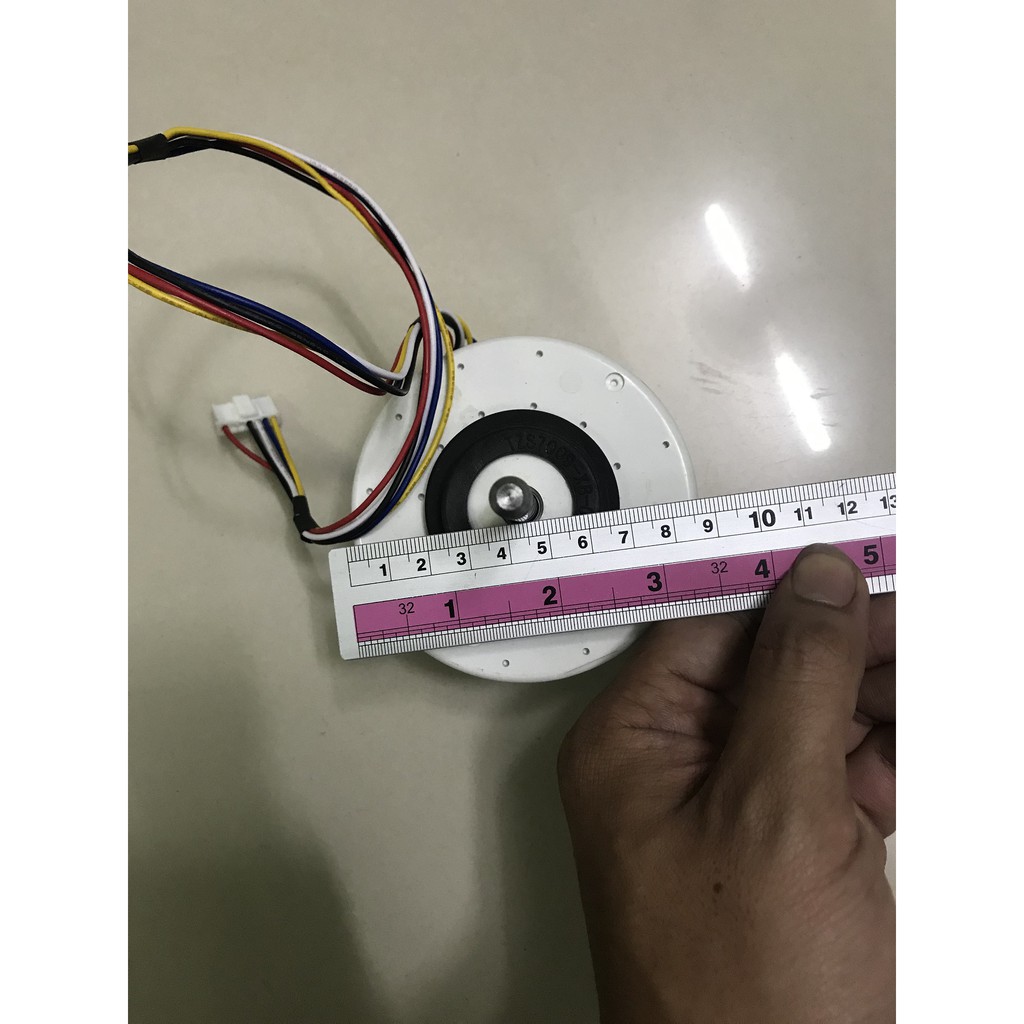 Motor quạt mặt lạnh điều hòa panasonic, 30w, 5 dây / mô tơ quạt đầu lạnh máy lạnh