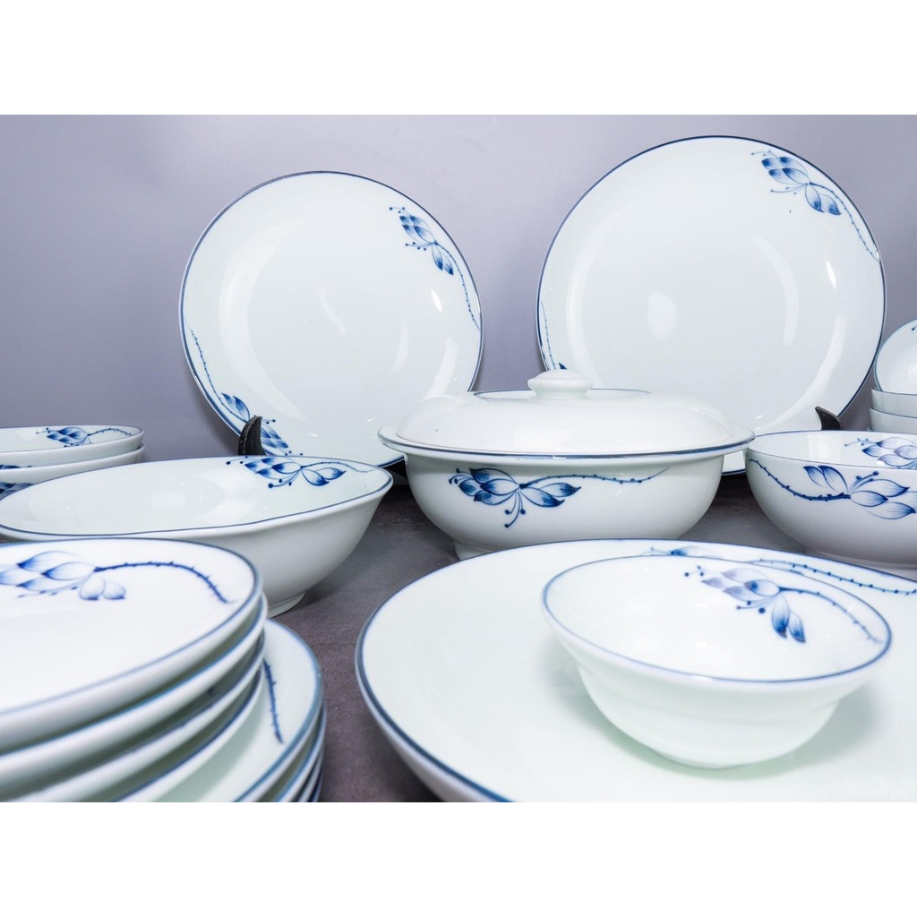 Bộ Bát Đĩa Men Lam Vẽ Sen Thu Bát Tràng