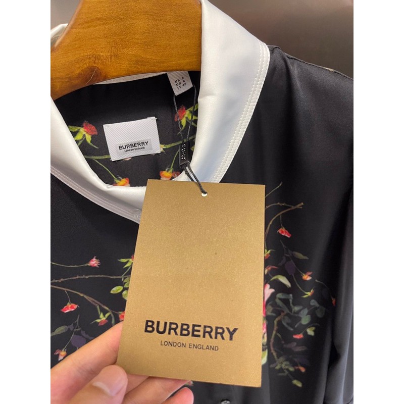 Đầm sơ mi dáng suông dài tay thương hiệu Burberry BBR cao cấp hoạ tiết hoa lá