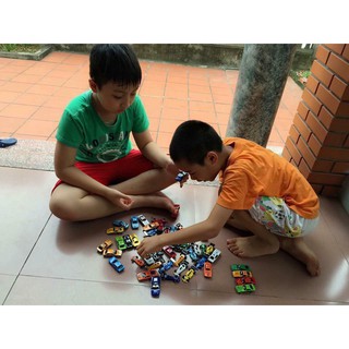 Set 50 ô tô sắt cho bé