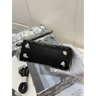 dior đá sz 17