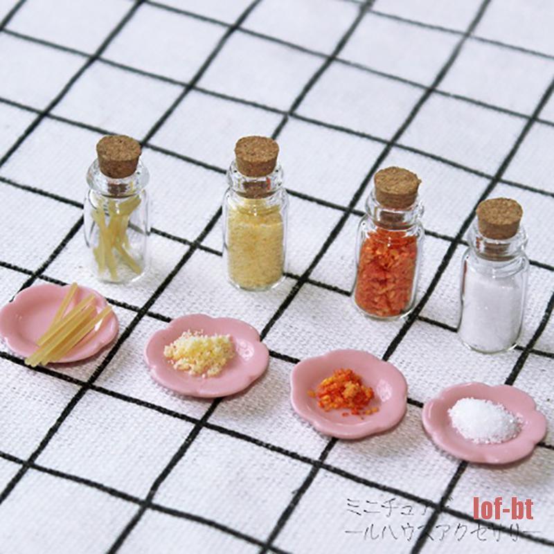 Bộ 4 Lọ Đựng Gia Vị Mini Tỉ Lệ 1 / 12 Trang Trí Nhà Búp Bê