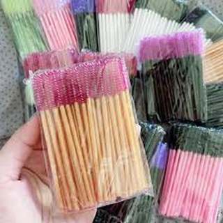 Bịch chổi chải mi ( 50 cây ) .