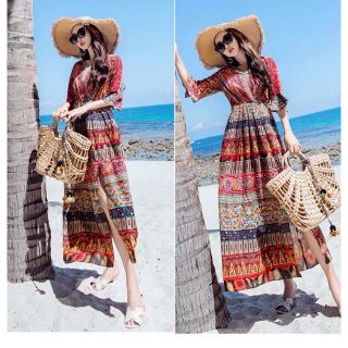 Đầm xoè hoạ tiết thổ cẩm tay loe