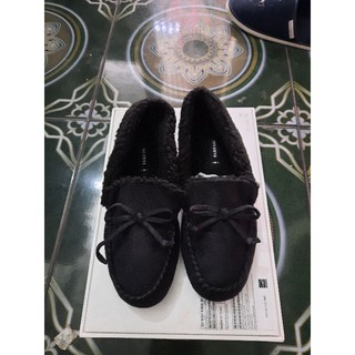 Giày bệt da lộn lót lông cừu