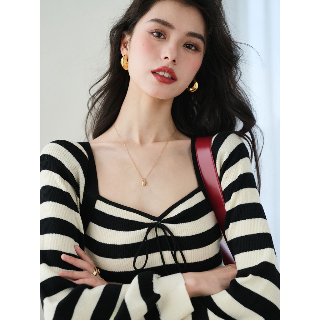 Áo Len Dài Tay Cổ Vuông Họa Tiết Kẻ Sọc Phong Cách retro Hàn Quốc