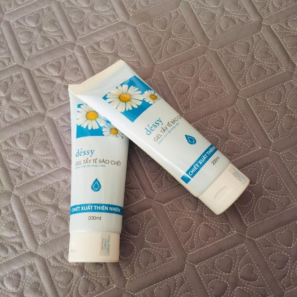 Gel Tẩy Tế Bào Chết Déssy Làm Sáng Da Bestmypham