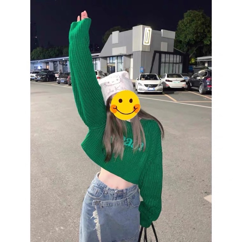 Áo len màu xanh dáng croptop, áo len màu xanh dáng ngắn