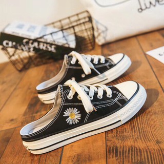 (Có sẵn) Giày đạp gót hoa cúc hottrend mọi lứa tuổi