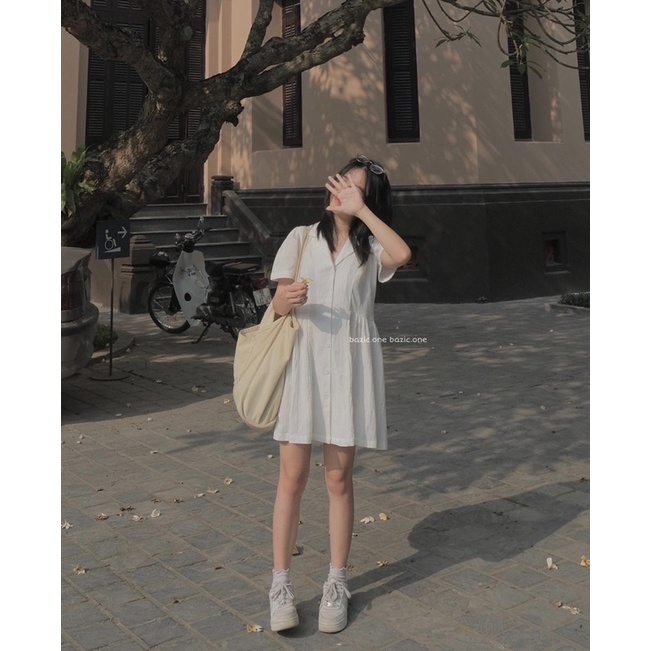 Váy babydoll cổ vest dáng trên gối, váy babydoll xoè nhẹ chiết eo Bazic one