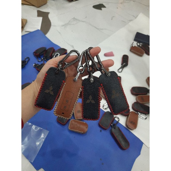 Bao chìa khóa các dòng xe Mitsubishi số tự động