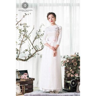 Áo dài trắng gấm tơ