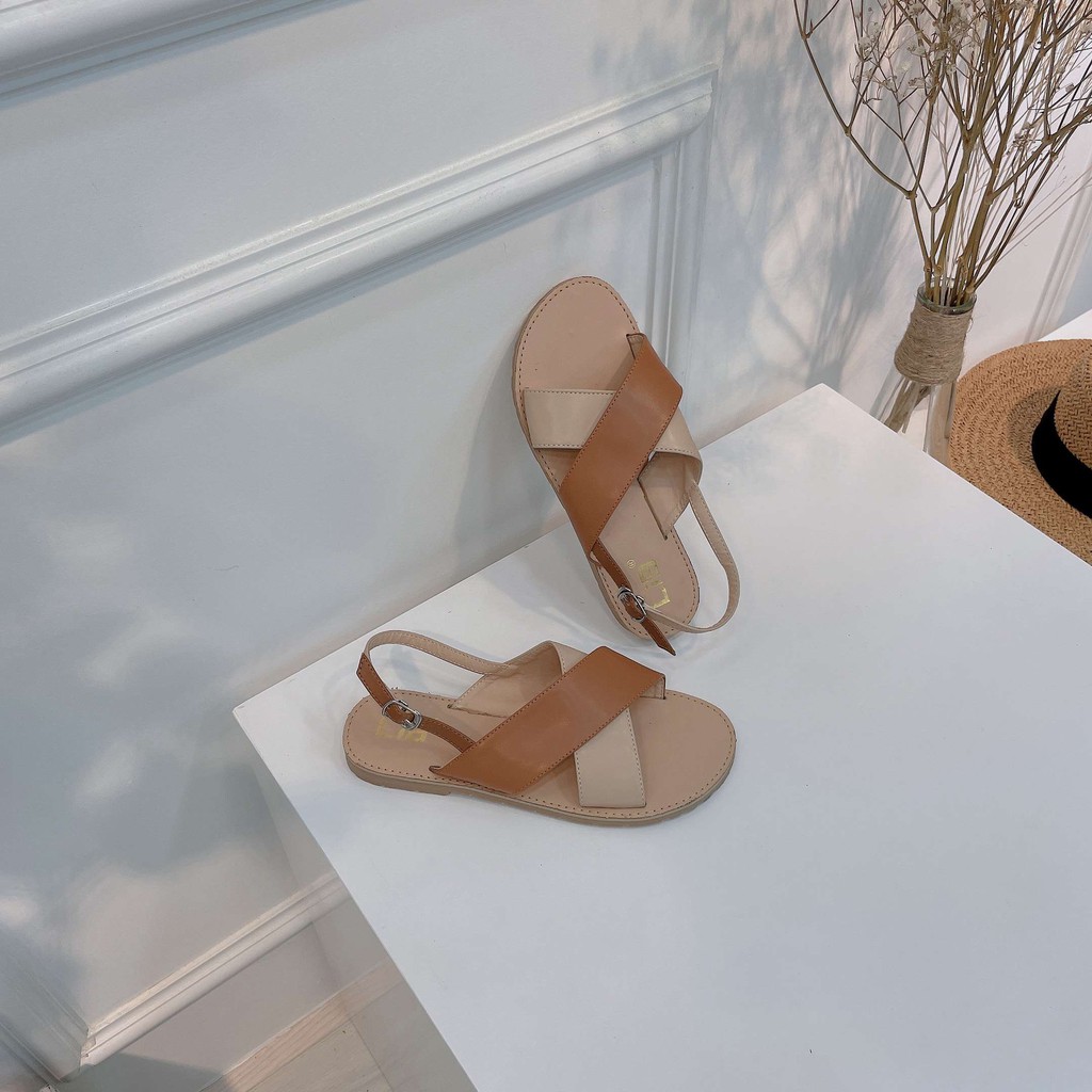 LiB - Giày Sandal Nữ Đế Bệt Quai Chéo Phối Màu S516 Kem Mix Nâu