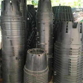 10 chậu nhựa đen f18 (18cm)+ móc treo