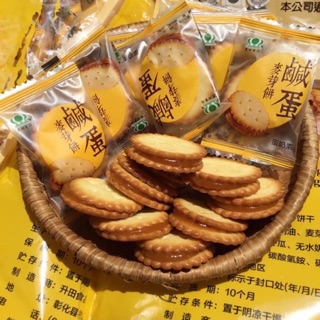 Bánh quy trứng muối 500g date 12/2023