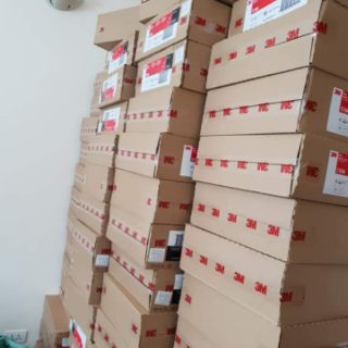 Pad chà sàn 3M (16' Đỏ, trắng, đen)