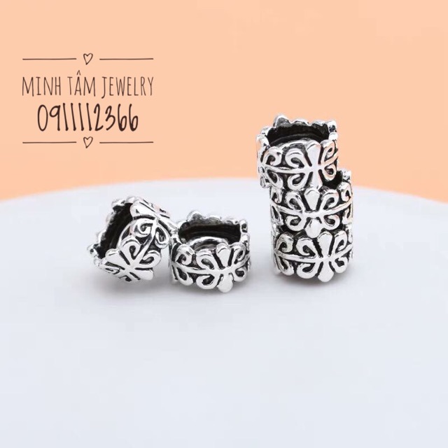 Charm chặn khắc hình hoa bạc Thái S925