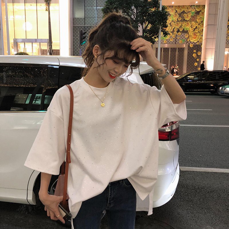 Áo thun tay lỡ cổ tròn thiết kế dáng rộng che khuyết điểm