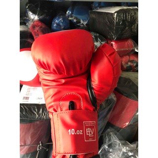 Găng Boxing tập luyện võ thuật tại nhà, găng boxing loại cơ bản nhồi bông  êm mềm an toàn cho tay