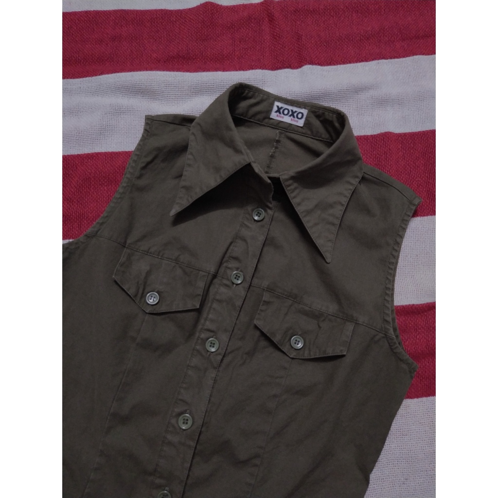 ÁO SƠ MI SÁT NÁCH 2HAND