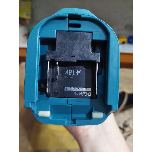 Máy mài makita dga418