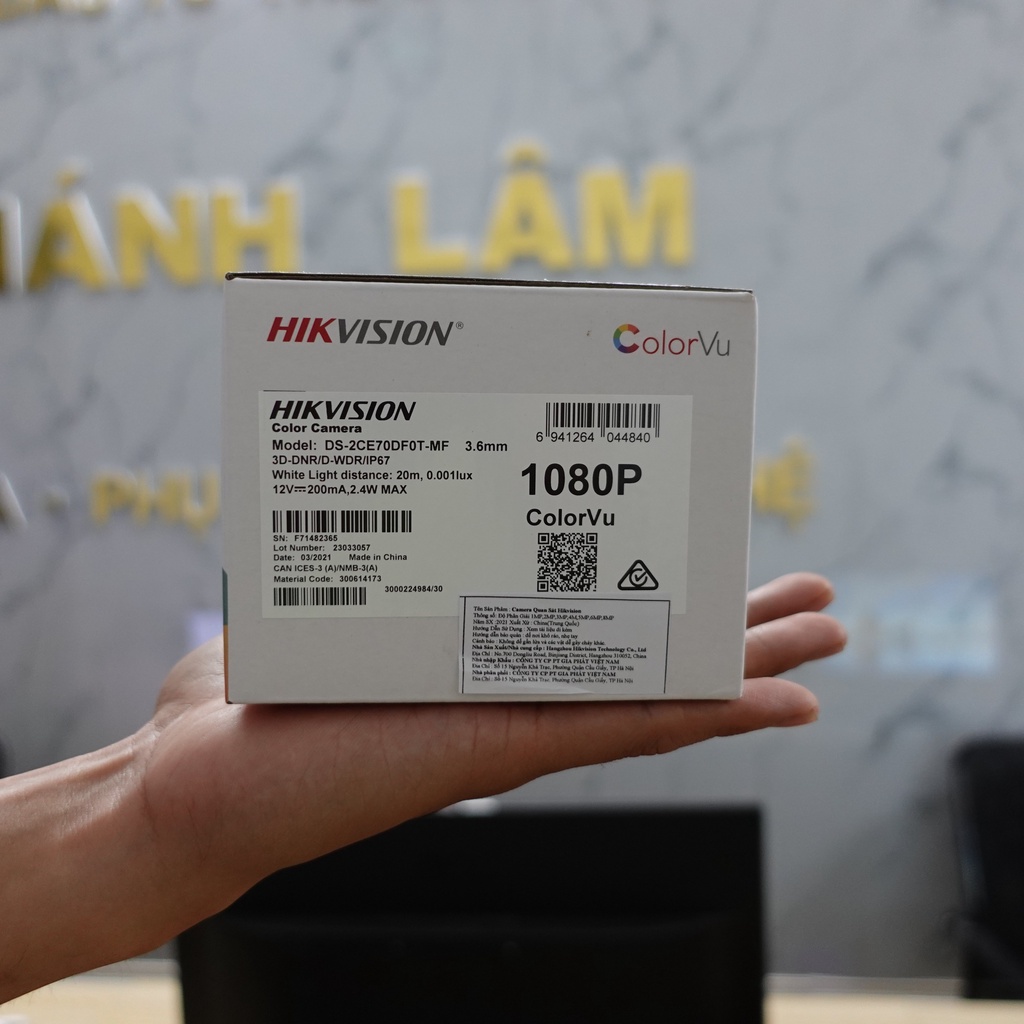 Camera HDTVI ColorVu 2MP bán cầu HIKVISION DS-2CE70DF0T-MF - Hàng Chính Hãng