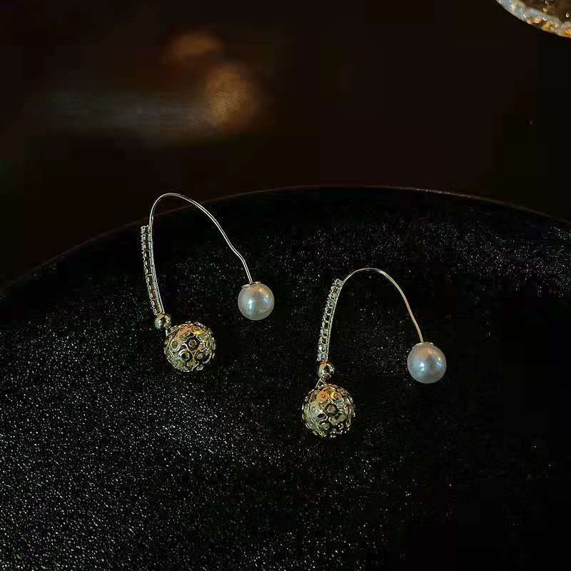 Bông Tai Hình Cầu Họa Tiết Kim Cương Ngọc Trai Thanh Lịch Cổ Điển Phong Cách Hàn Quốc Cho Nữ