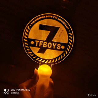 Lightstick 7 năm TFBOYS