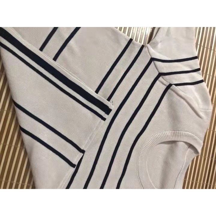 Áo dệt kim tay ngắn kẻ sọc T4GyL