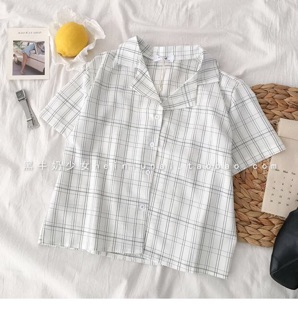 Áo sơmi cổ vest kẻ